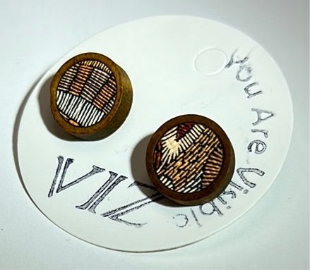 Wood Studs w/ Brown Paisley Pattern